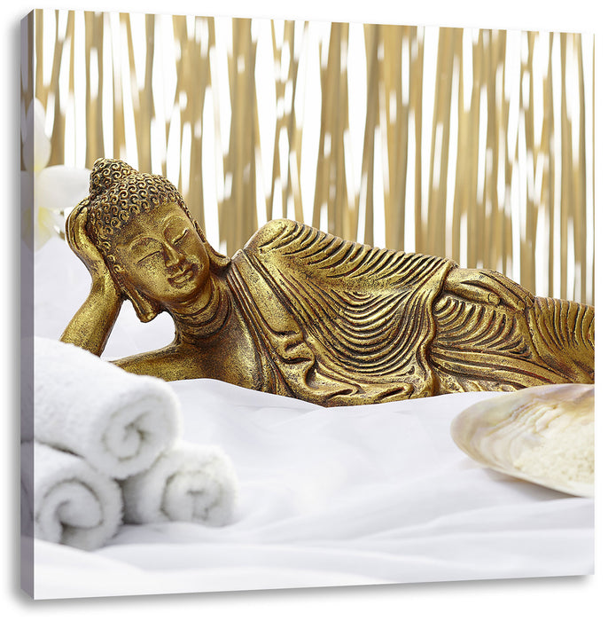 goldener Buddha auf Handtuch Leinwandbild Quadratisch
