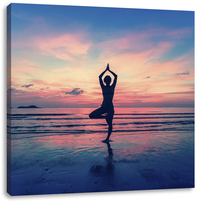 Yoga am Strand Leinwandbild Quadratisch