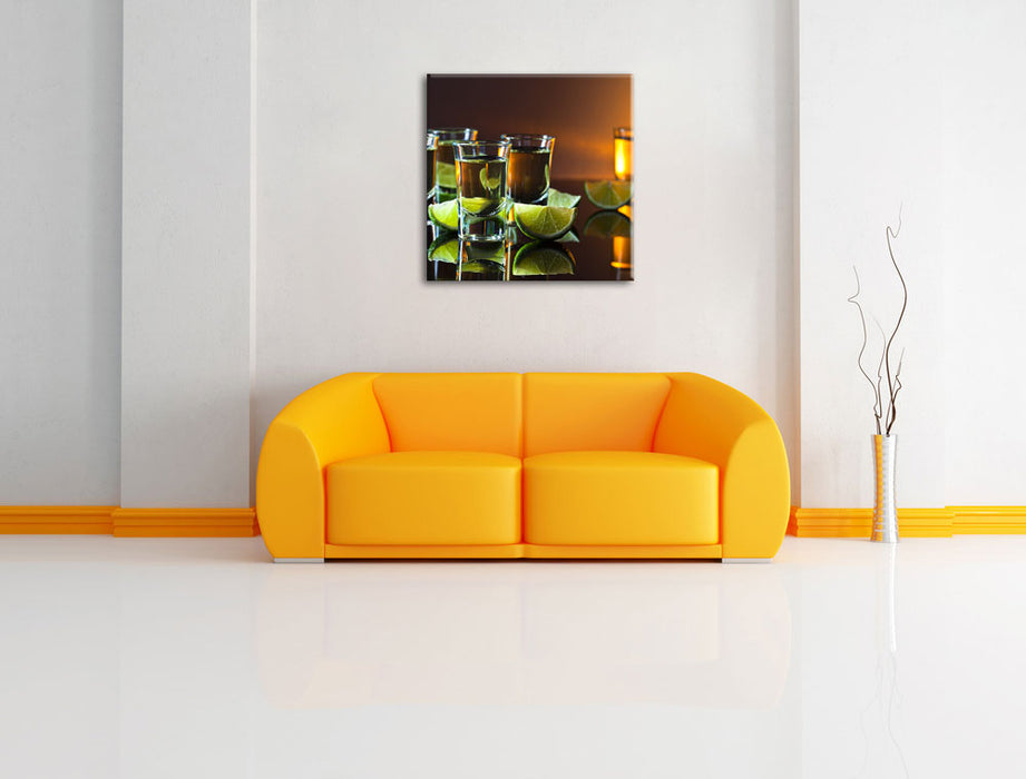 Tequila mit Limetten Leinwandbild Quadratisch über Sofa