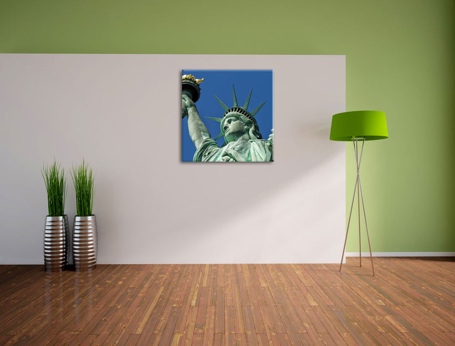 Freiheitsstatue in New York Leinwand Quadratisch im Flur
