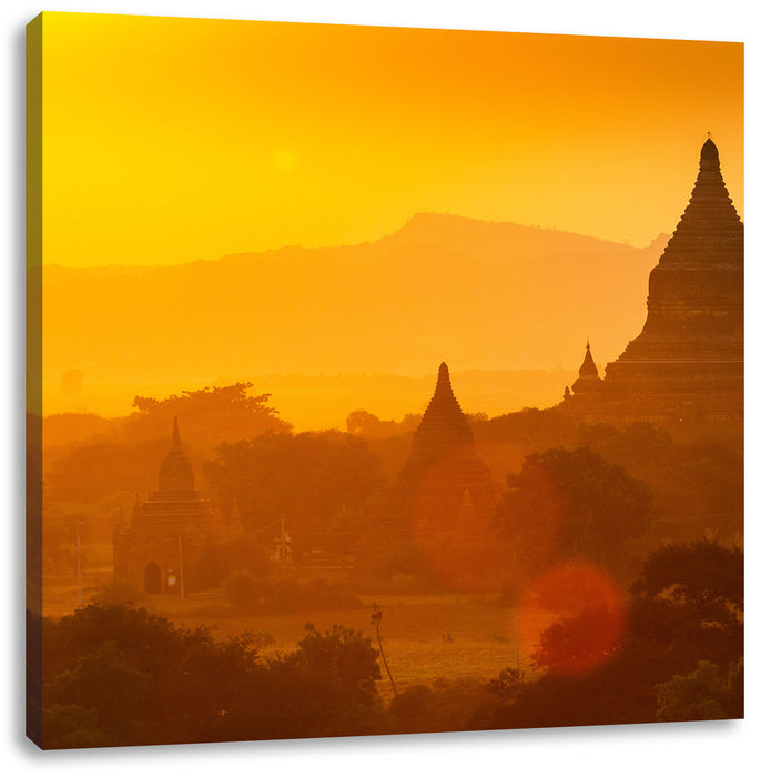 Buddha Tempel im Sonnenuntergang Leinwandbild Quadratisch