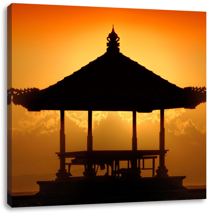 Pagode in Bali im Sonnenuntergang Leinwandbild Quadratisch