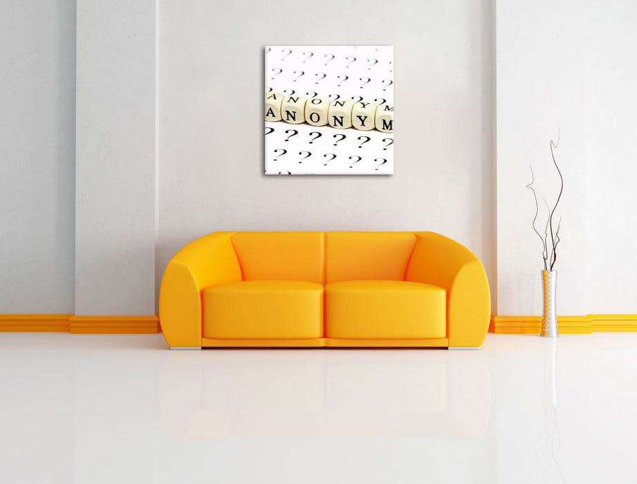 Anonymus Würfel Leinwandbild Quadratisch über Sofa