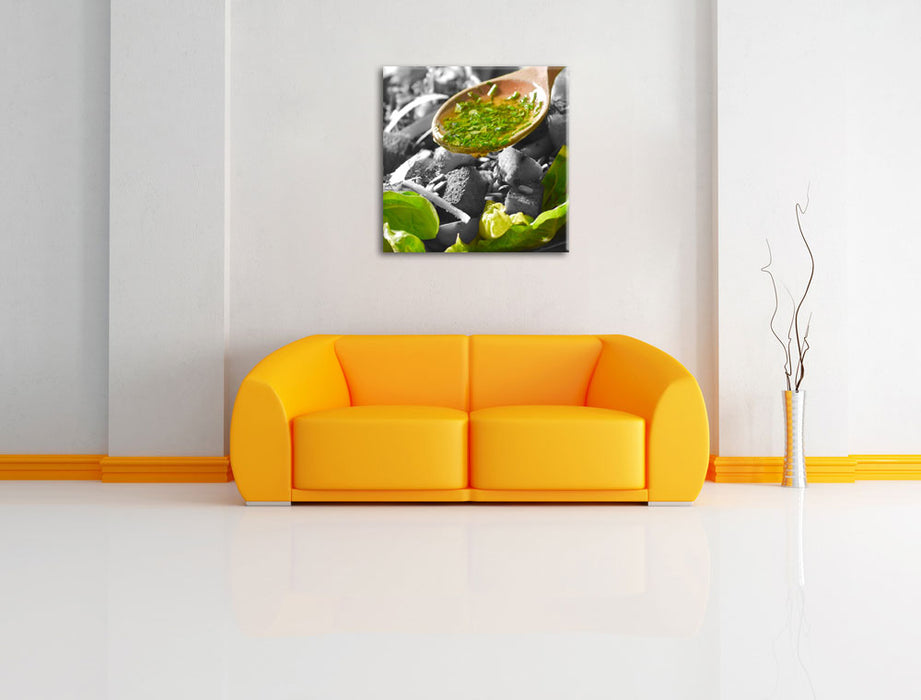 Knackiger Salat und Kräuter Leinwandbild Quadratisch über Sofa
