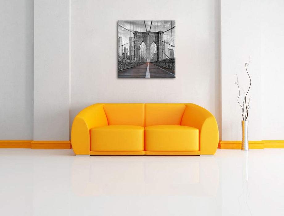 Leere Brooklyn Bridge in New York City B&W Detail Leinwanbild Wohnzimmer Quadratisch