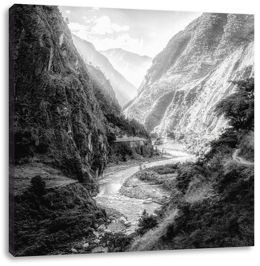 Fluss schlängelt sich durch Bergtal, Monochrome Leinwanbild Quadratisch