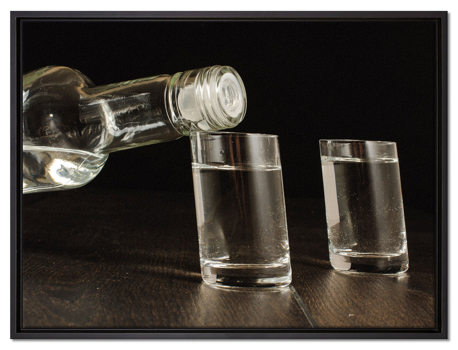 Vodka wird eingeschenkt auf Leinwandbild gerahmt Größe 80x60