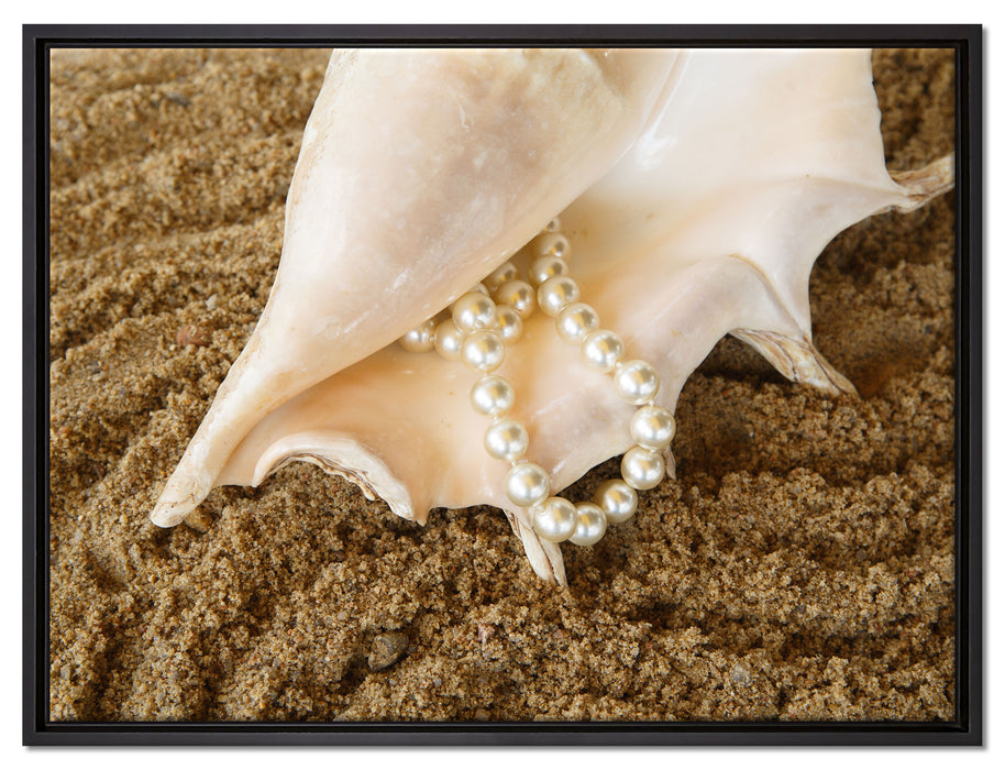 Muschel mit Perlenkette auf Leinwandbild gerahmt Größe 80x60