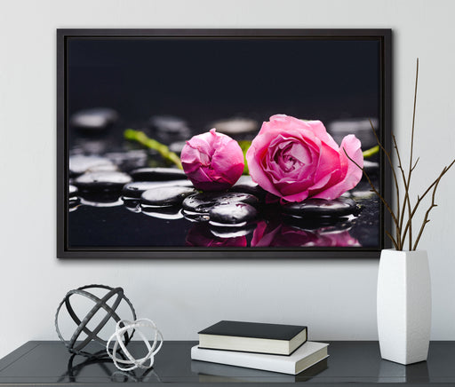 Rosa Rosenblüte Hintergrund auf Leinwandbild gerahmt mit Kirschblüten