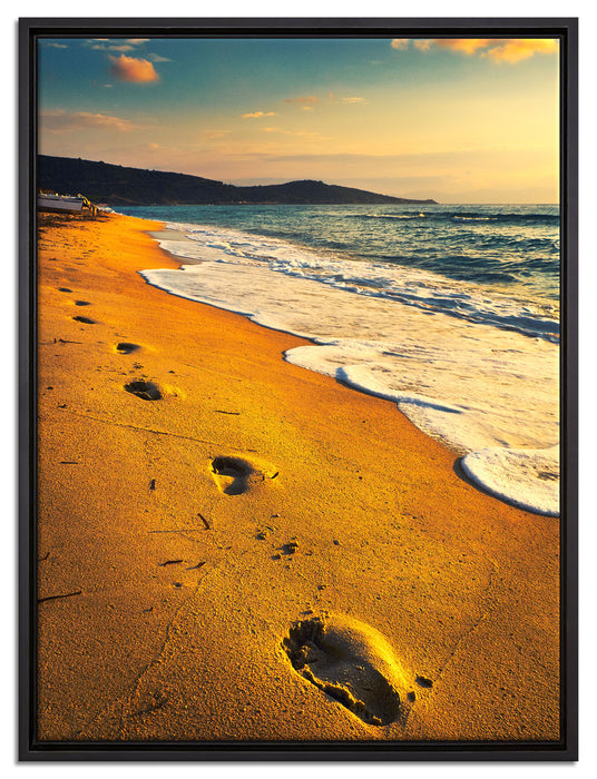 Fußabdrücke im Strand auf Leinwandbild gerahmt Größe 80x60