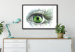 Grünes Auge auf Leinwandbild gerahmt verschiedene Größen im Wohnzimmer