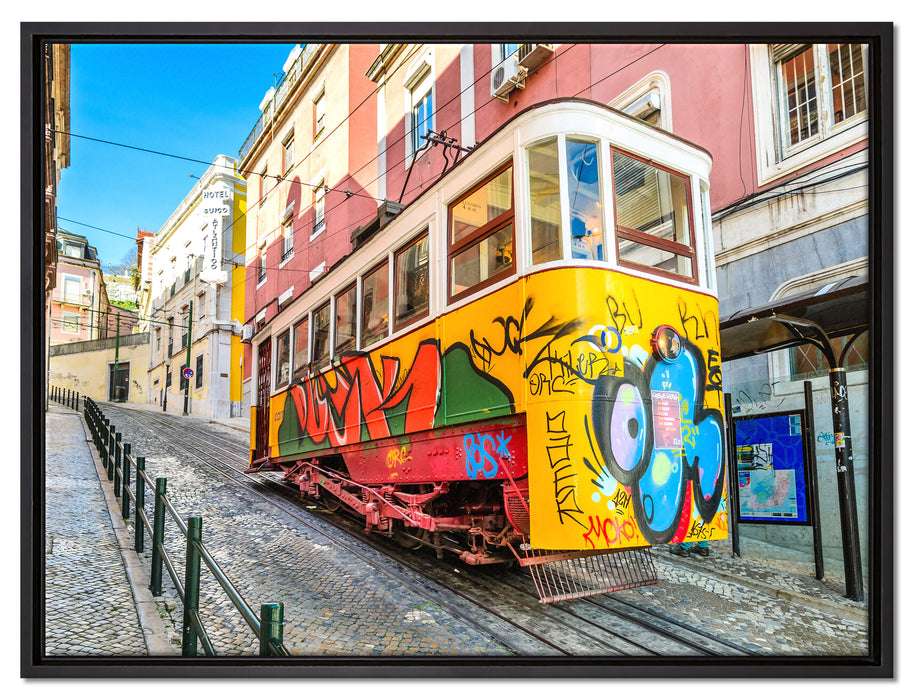 Besprühte S-Bahn auf Leinwandbild gerahmt Größe 80x60