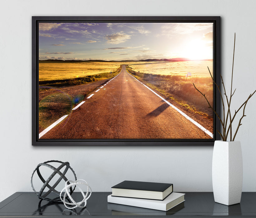 Feldweg im Sonnenschein auf Leinwandbild gerahmt mit Kirschblüten