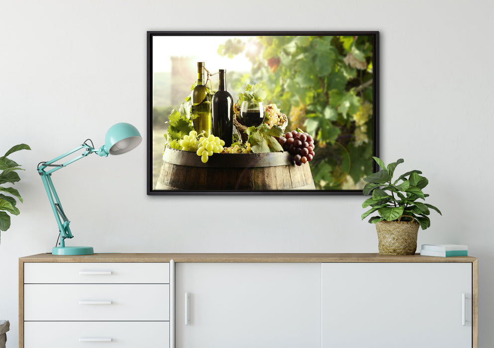 Weintrauben am Fass auf Leinwandbild gerahmt verschiedene Größen im Wohnzimmer