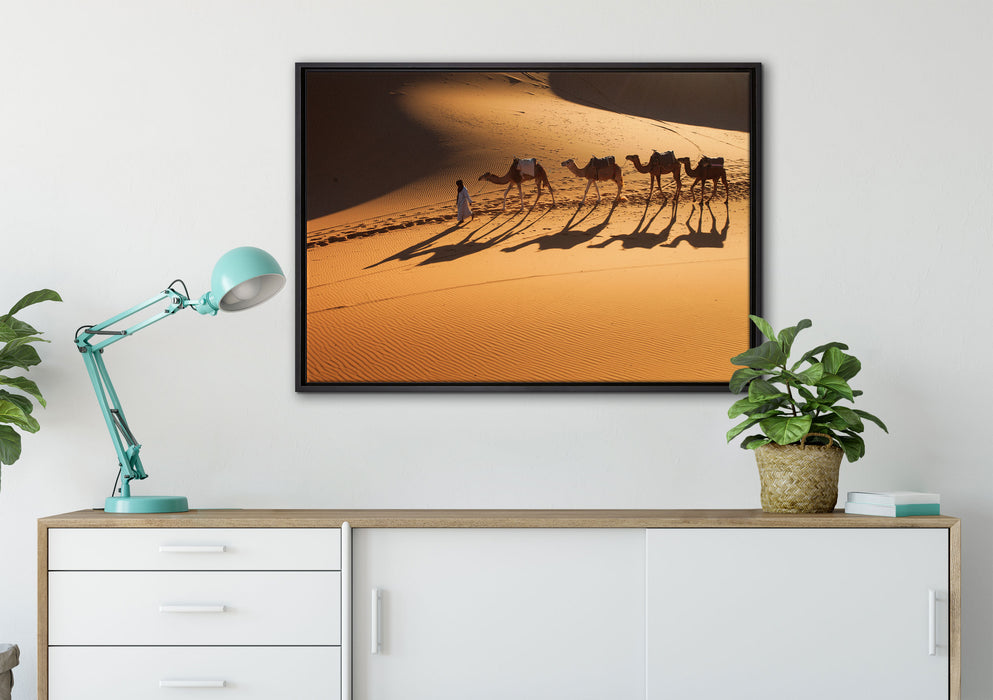 Kamelkarawane in der Wüste auf Leinwandbild gerahmt verschiedene Größen im Wohnzimmer