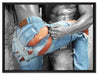 Frau in aufgerissener Jeans auf Leinwandbild gerahmt Größe 80x60