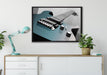 E-Gitarre auf Leinwandbild gerahmt verschiedene Größen im Wohnzimmer