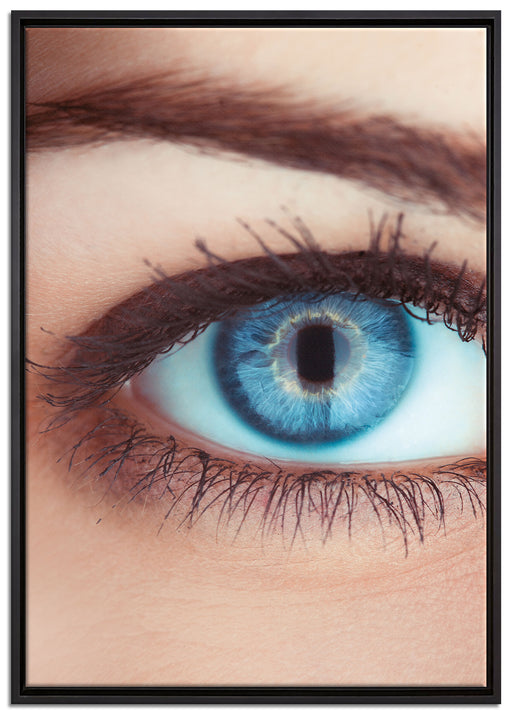 Auge einer Frau auf Leinwandbild gerahmt Größe 100x70