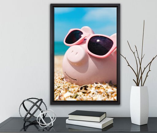 Schweinchen am Strand auf Leinwandbild gerahmt mit Kirschblüten