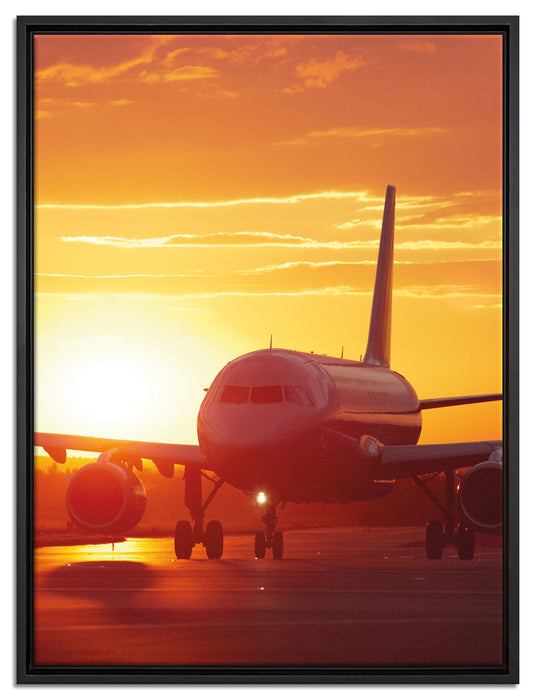 Flugzeug im Sonnenuntergang auf Leinwandbild gerahmt Größe 80x60