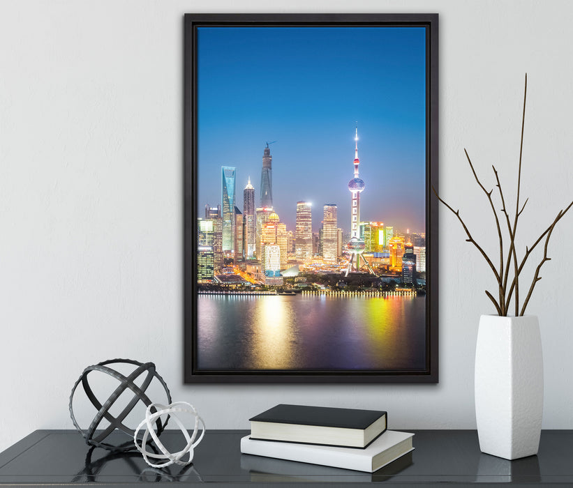 Shanghai Skyline auf Leinwandbild gerahmt mit Kirschblüten