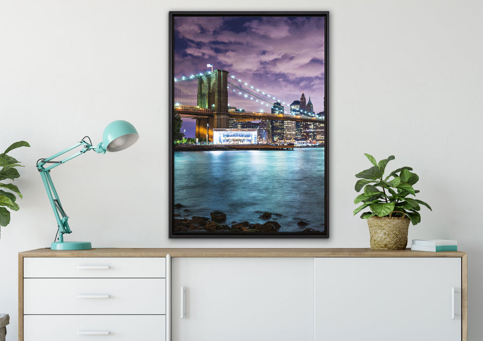 Skyline New York auf Leinwandbild gerahmt verschiedene Größen im Wohnzimmer