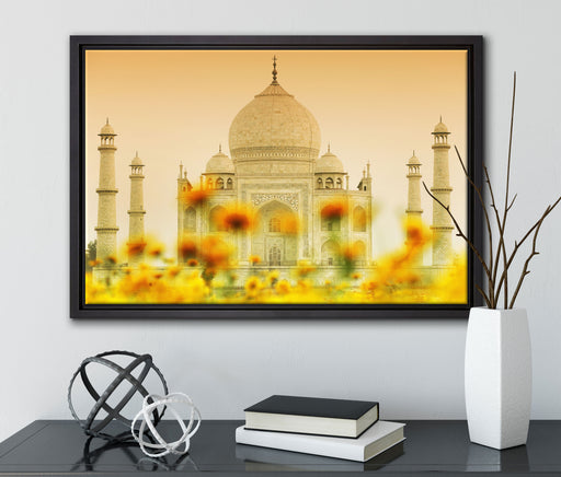 Taj Mahal im Sommer auf Leinwandbild gerahmt mit Kirschblüten
