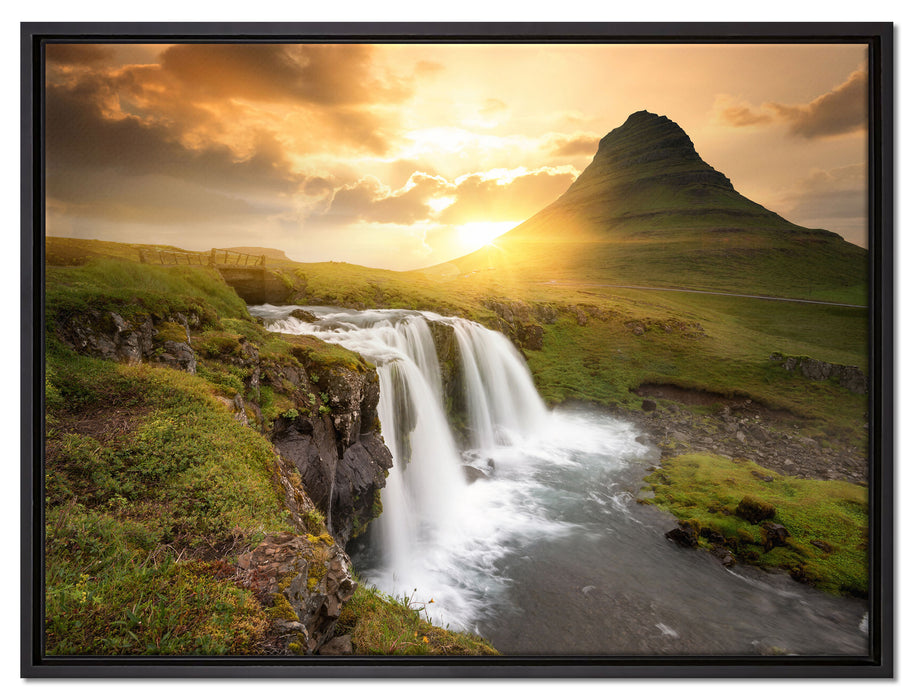 Wasserfall bei Sonnenuntergang auf Leinwandbild gerahmt Größe 80x60
