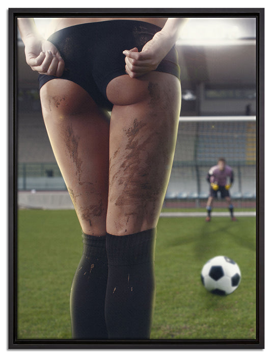Frauenpo im Fußballtrikot auf Leinwandbild gerahmt Größe 80x60