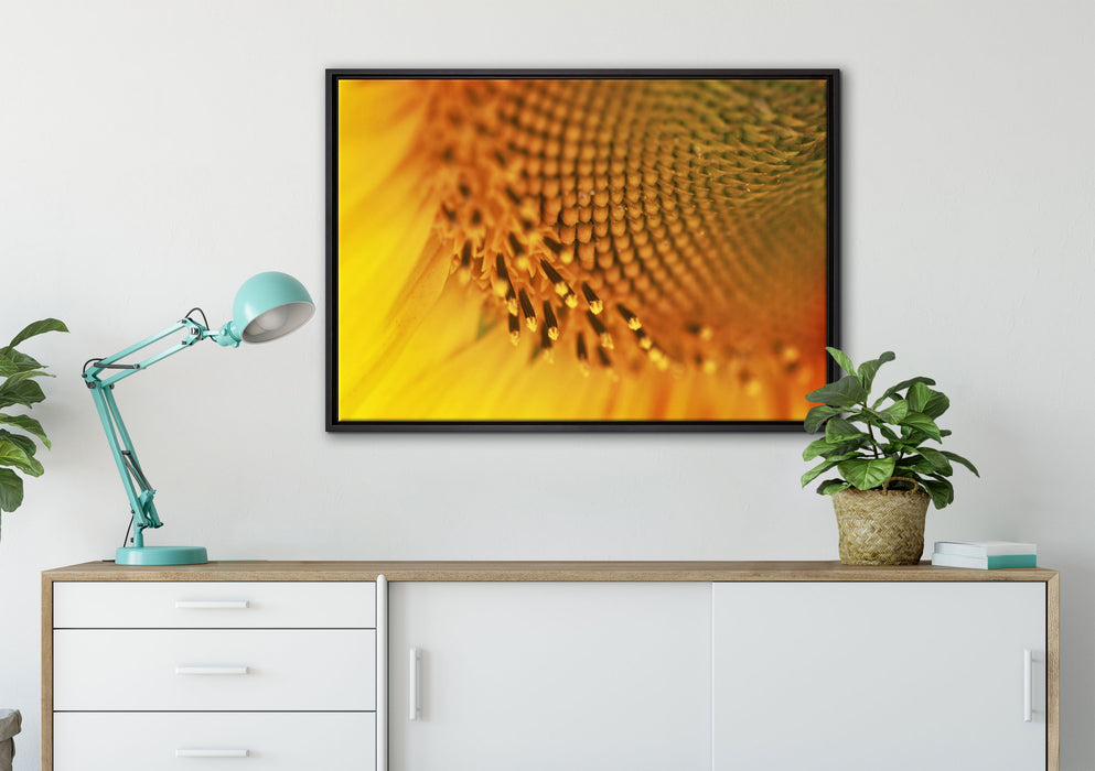 Wunderschöne gelbe Sonnenblume auf Leinwandbild gerahmt verschiedene Größen im Wohnzimmer
