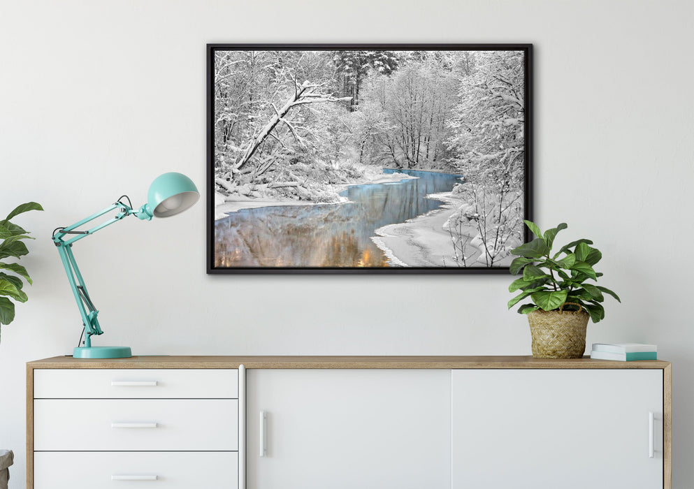 Atemberaubende Winterlandschaft auf Leinwandbild gerahmt verschiedene Größen im Wohnzimmer