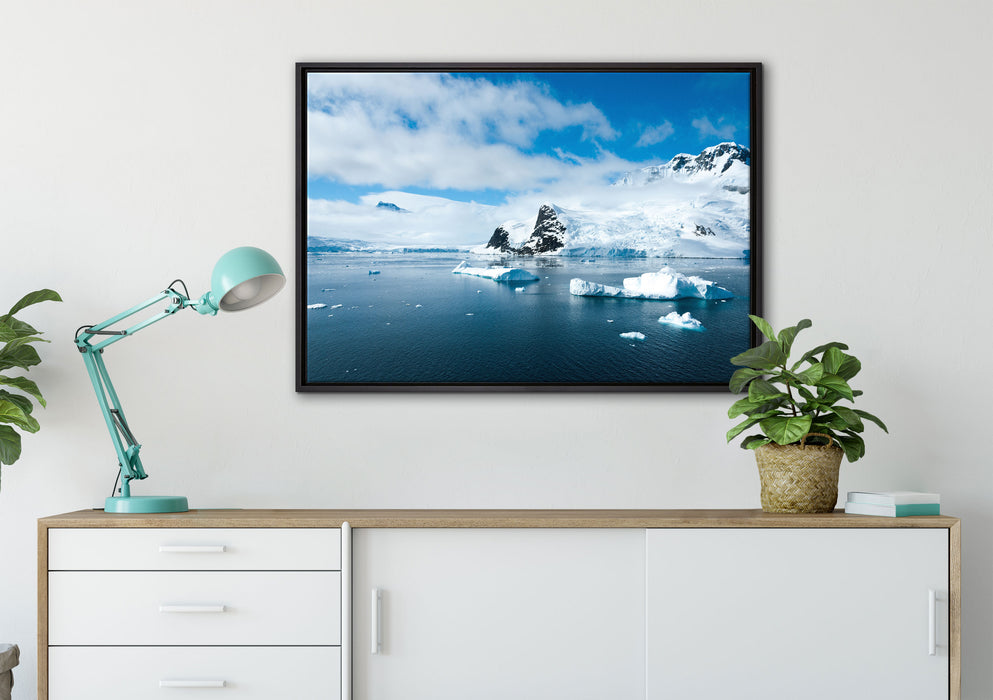 Winterlandschaft in der Antarktis auf Leinwandbild gerahmt verschiedene Größen im Wohnzimmer