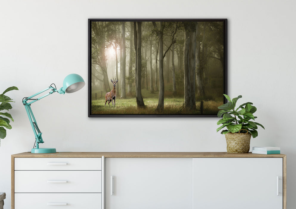 Hirsch im Wald auf Leinwandbild gerahmt verschiedene Größen im Wohnzimmer