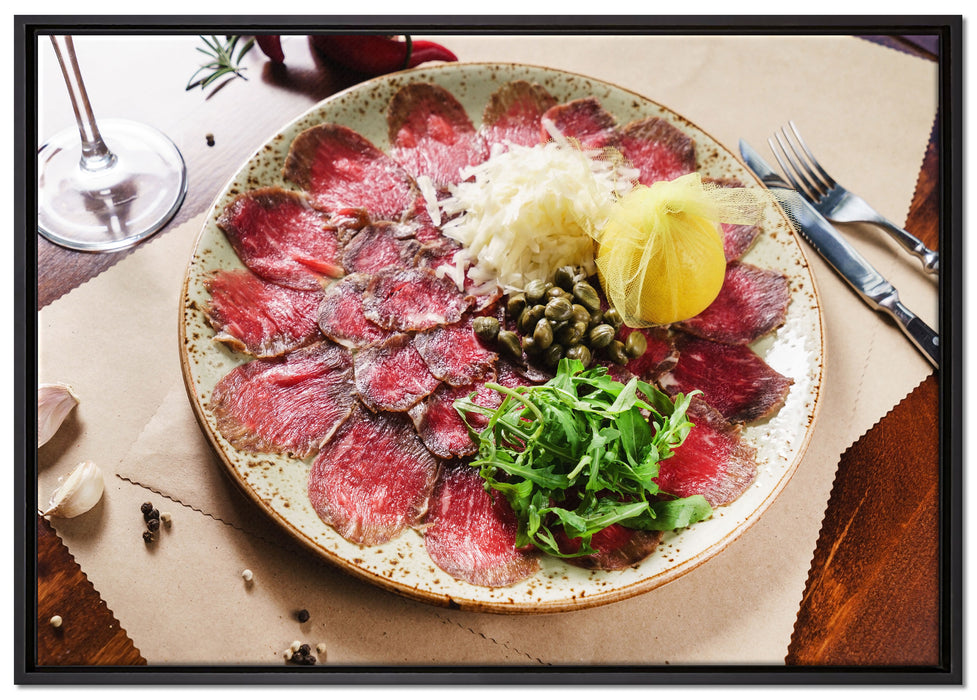 appetitliches Carpaccio auf Leinwandbild gerahmt Größe 100x70