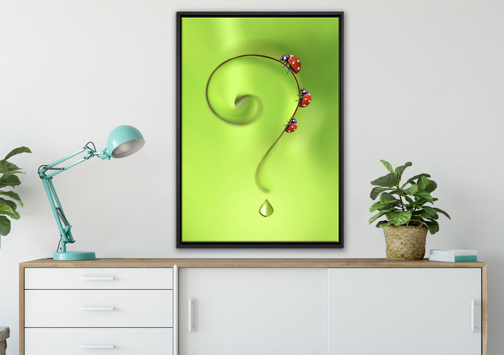 Marienkäfer Fragezeichen auf Leinwandbild gerahmt verschiedene Größen im Wohnzimmer