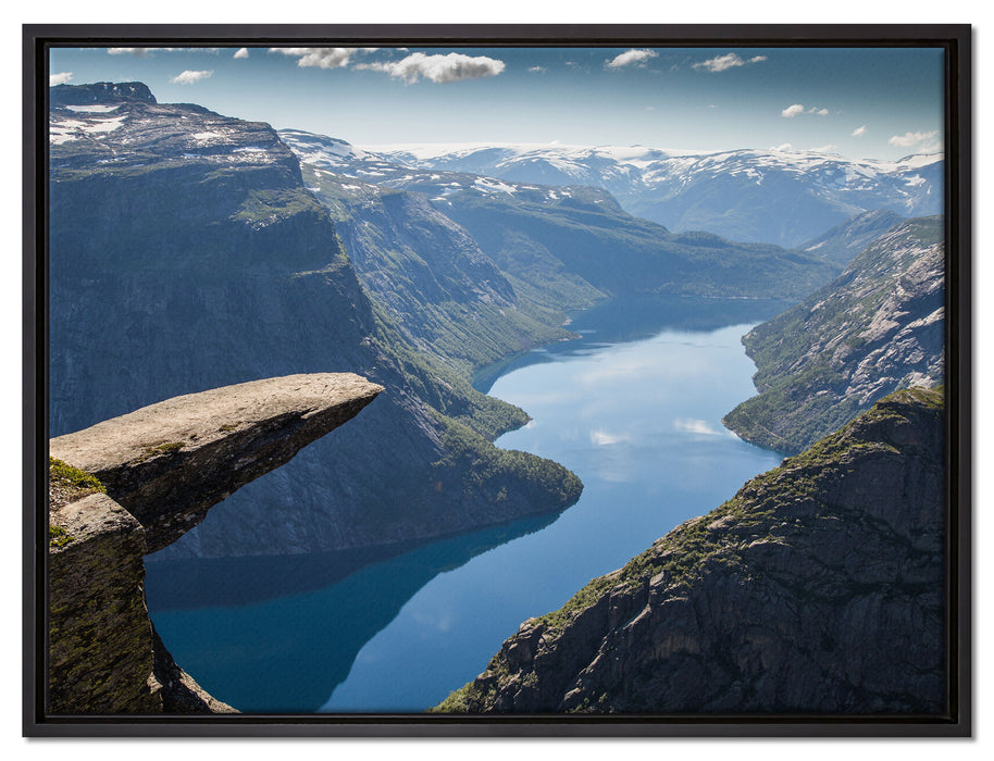 Blick auf wunderschönes Tal auf Leinwandbild gerahmt Größe 80x60