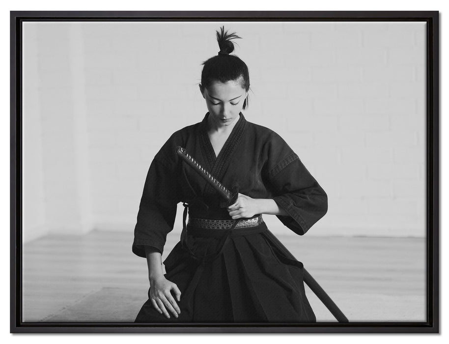 stolze Samurai-Kriegerin auf Leinwandbild gerahmt Größe 80x60