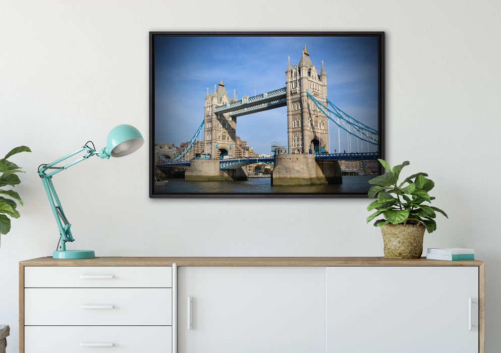 Tower Bridge auf Leinwandbild gerahmt verschiedene Größen im Wohnzimmer