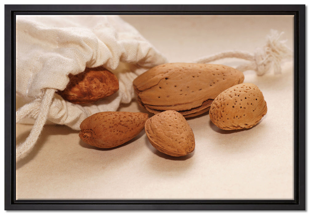 köstliche Nüsse auf Leinwandbild gerahmt Größe 60x40