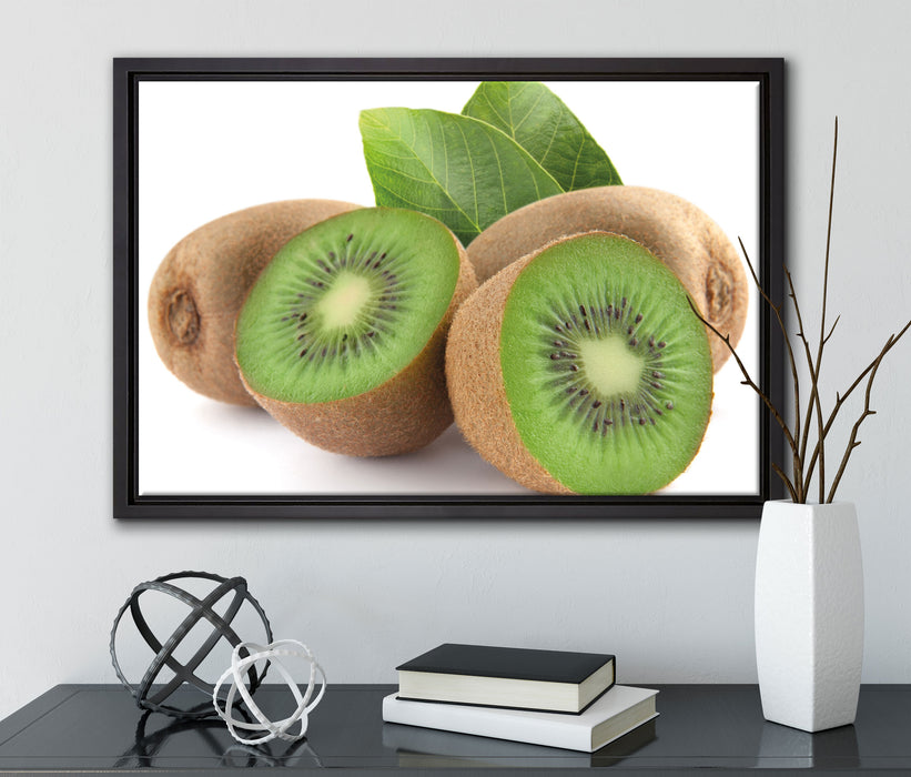 Leckere Kiwis auf Leinwandbild gerahmt mit Kirschblüten