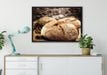 Frisch gebackenes Brot auf Leinwandbild gerahmt verschiedene Größen im Wohnzimmer