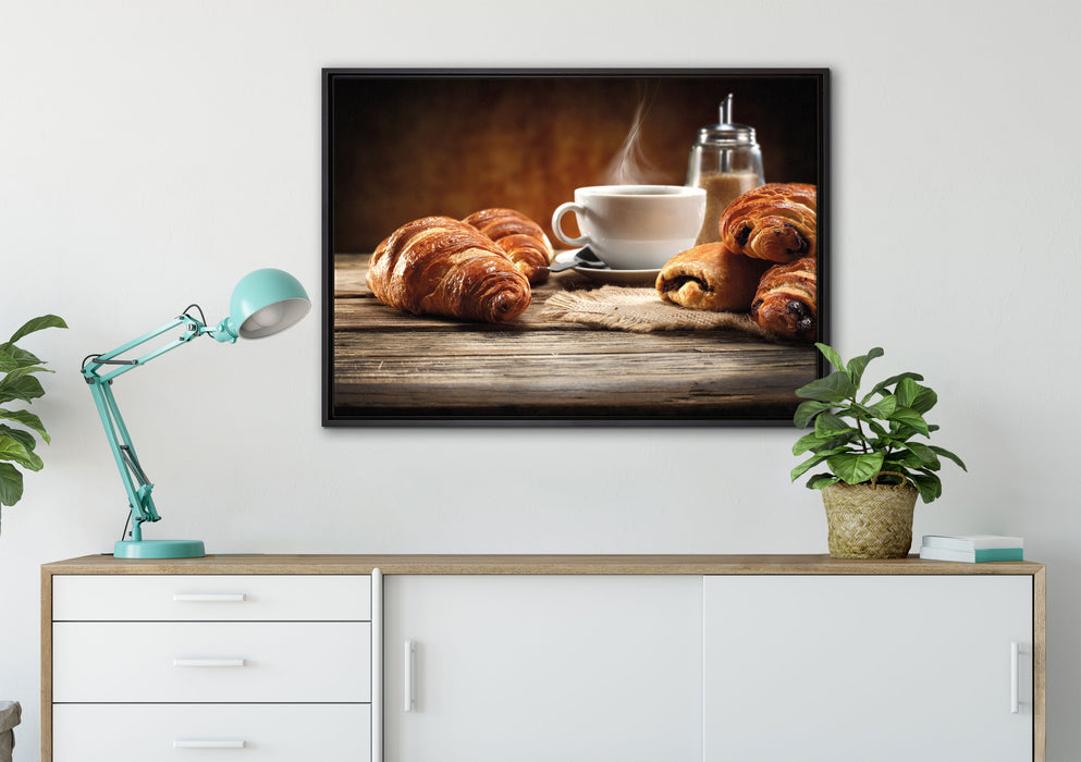 Croissant zum Kaffee auf Leinwandbild gerahmt verschiedene Größen im Wohnzimmer
