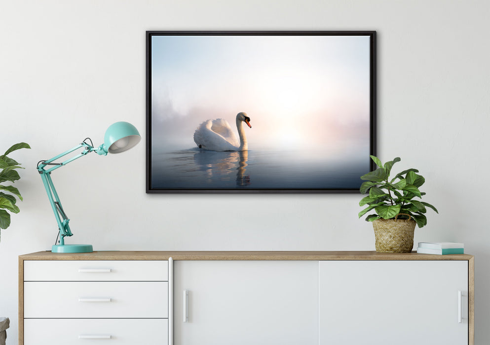 traumhafter weißer Schwan im See auf Leinwandbild gerahmt verschiedene Größen im Wohnzimmer