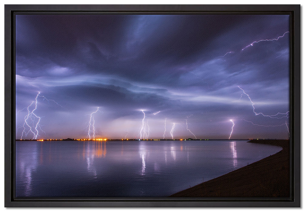 Blitzeinschläge über Stadt auf Leinwandbild gerahmt Größe 60x40