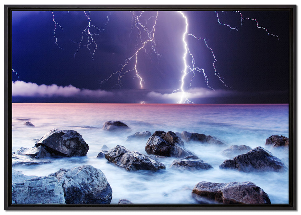 Blitzeinschlag in Meer auf Leinwandbild gerahmt Größe 100x70