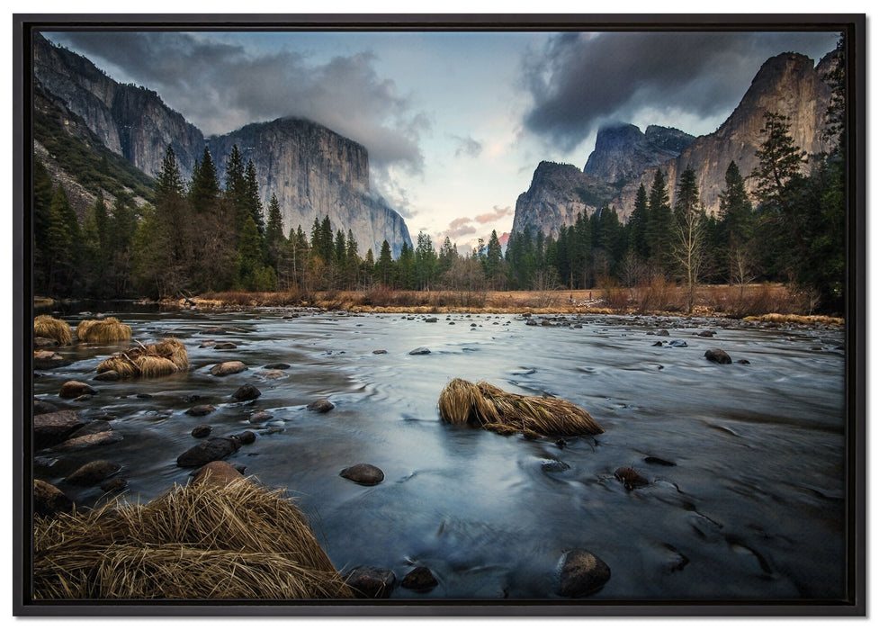 Seichter Fluss im Herbst auf Leinwandbild gerahmt Größe 100x70