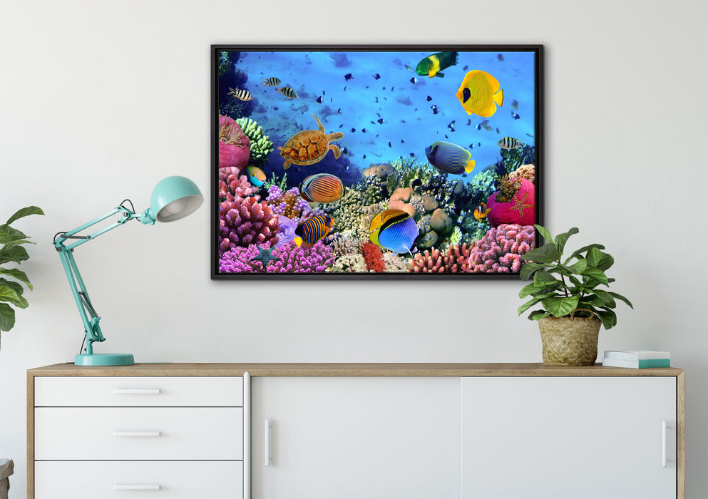 Fische über Korallenriff auf Leinwandbild gerahmt verschiedene Größen im Wohnzimmer