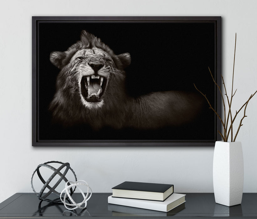 Dark Brüllender Löwe auf Leinwandbild gerahmt mit Kirschblüten