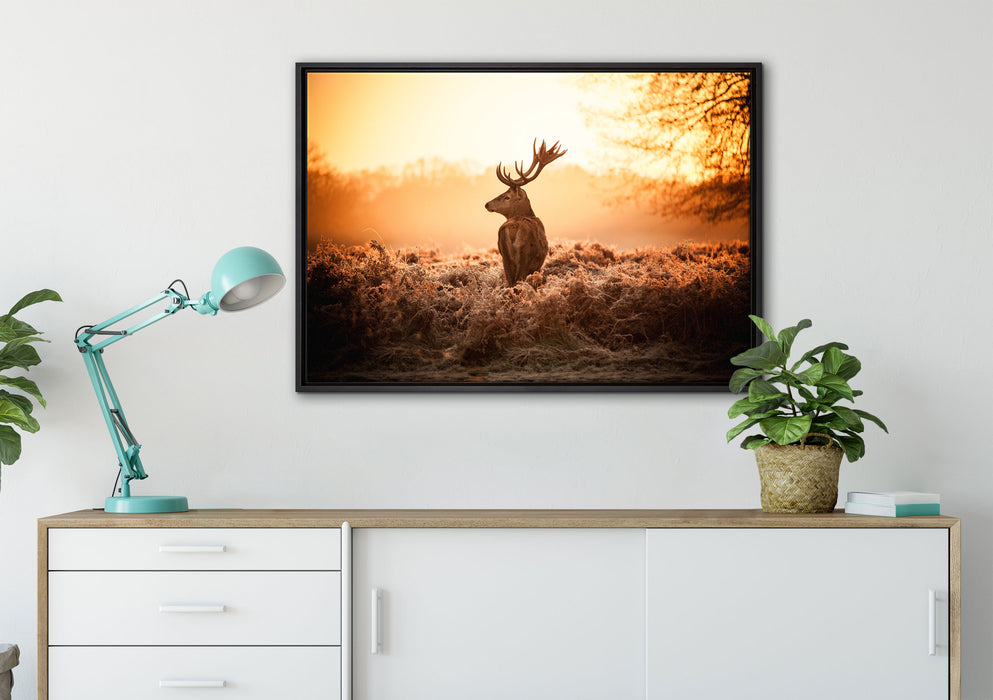 Stolzer Hirsch auf Leinwandbild gerahmt verschiedene Größen im Wohnzimmer