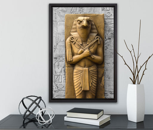 Horus der ägyptische Gott auf Leinwandbild gerahmt mit Kirschblüten